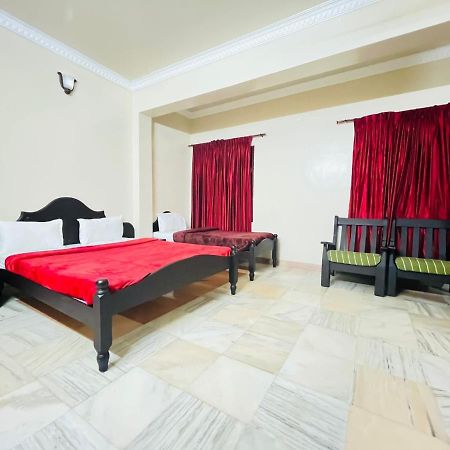 Hotel Hill Town Coorg マディケーリ エクステリア 写真